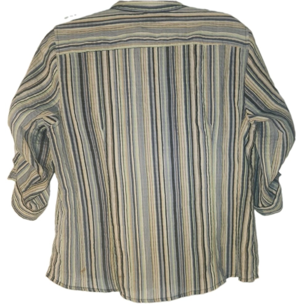 Liz Claiborne Petite PXL Striped Button Front Long Sleeve Top - Picture 2 of 8